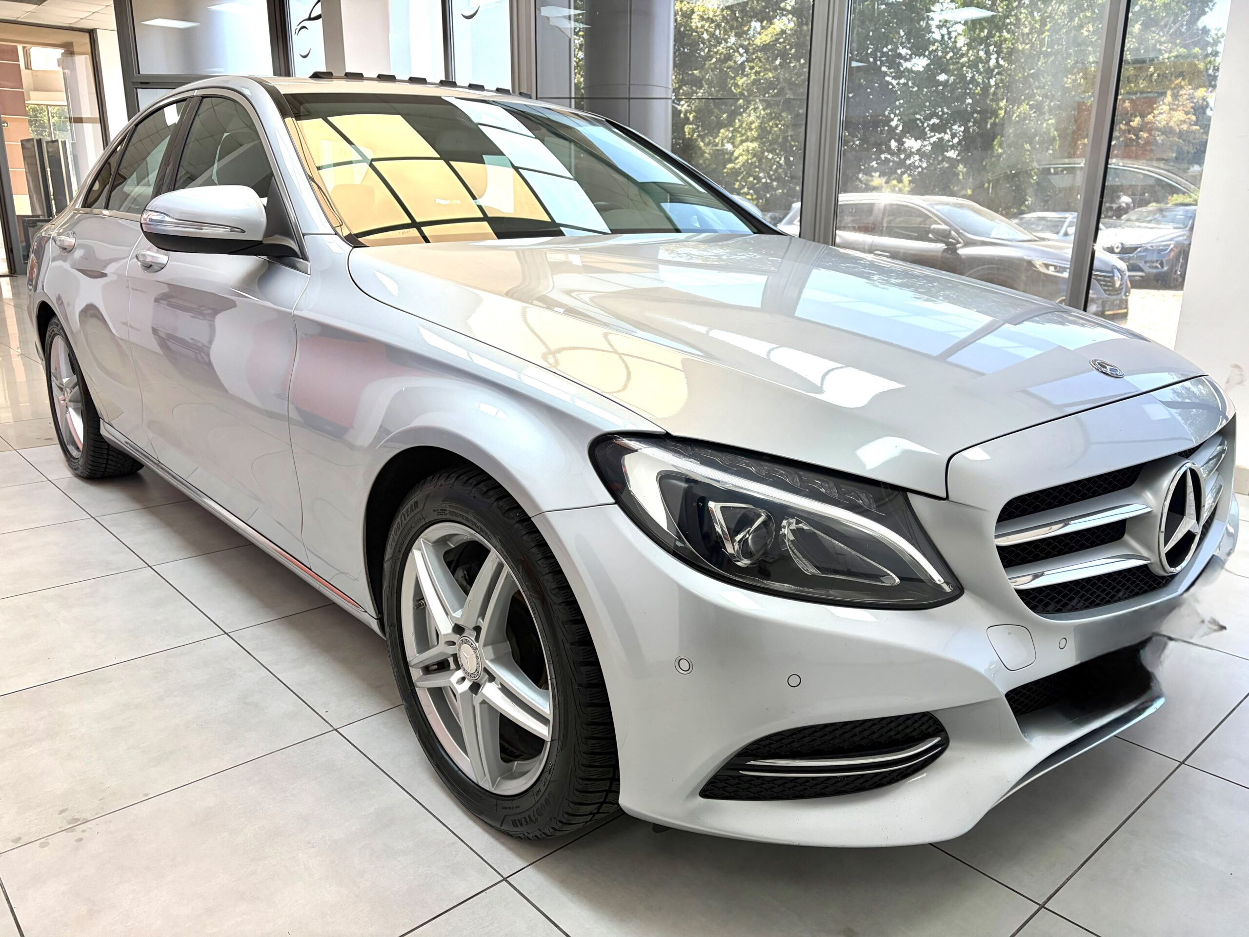 Mercedes C200