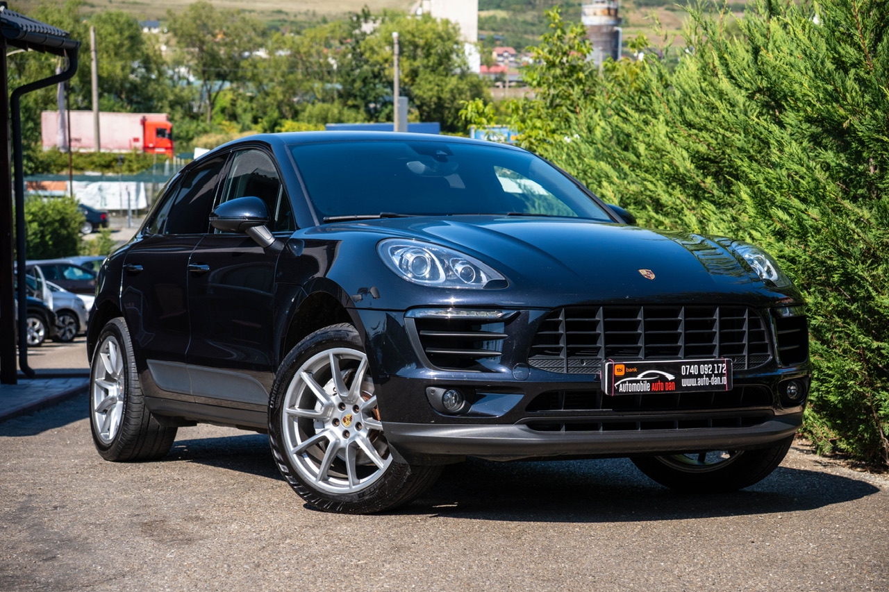 Porsche Macan-S