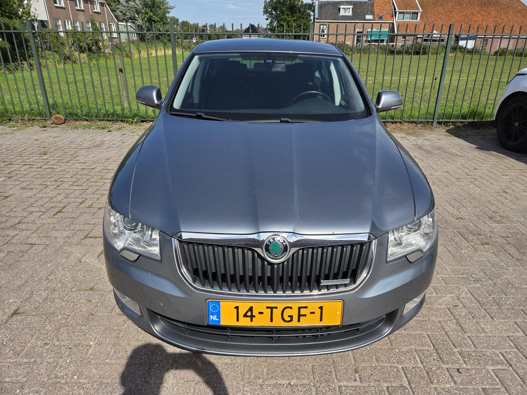 Skoda Superb — poza 2