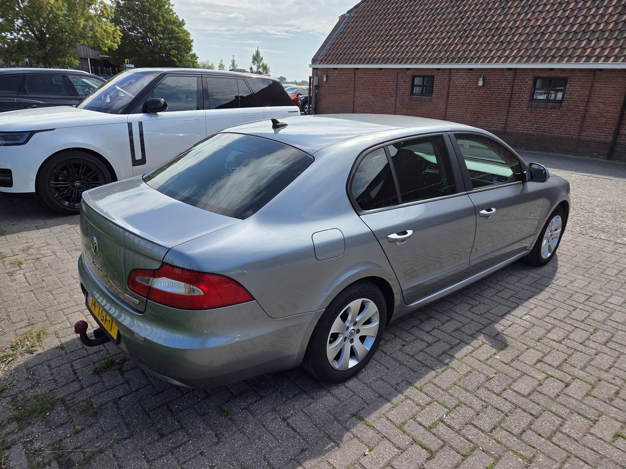 Skoda Superb — poza 3