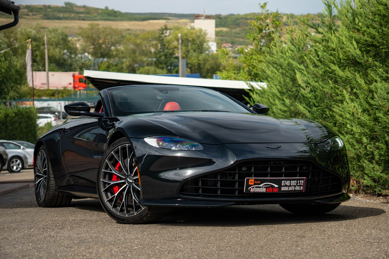Aston Aston-Martin-Vantage