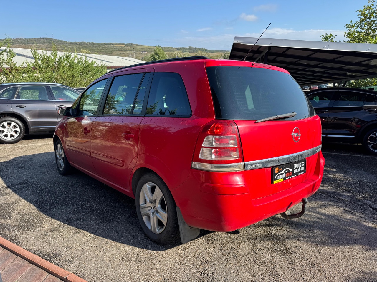 Opel Zafira — poza 2