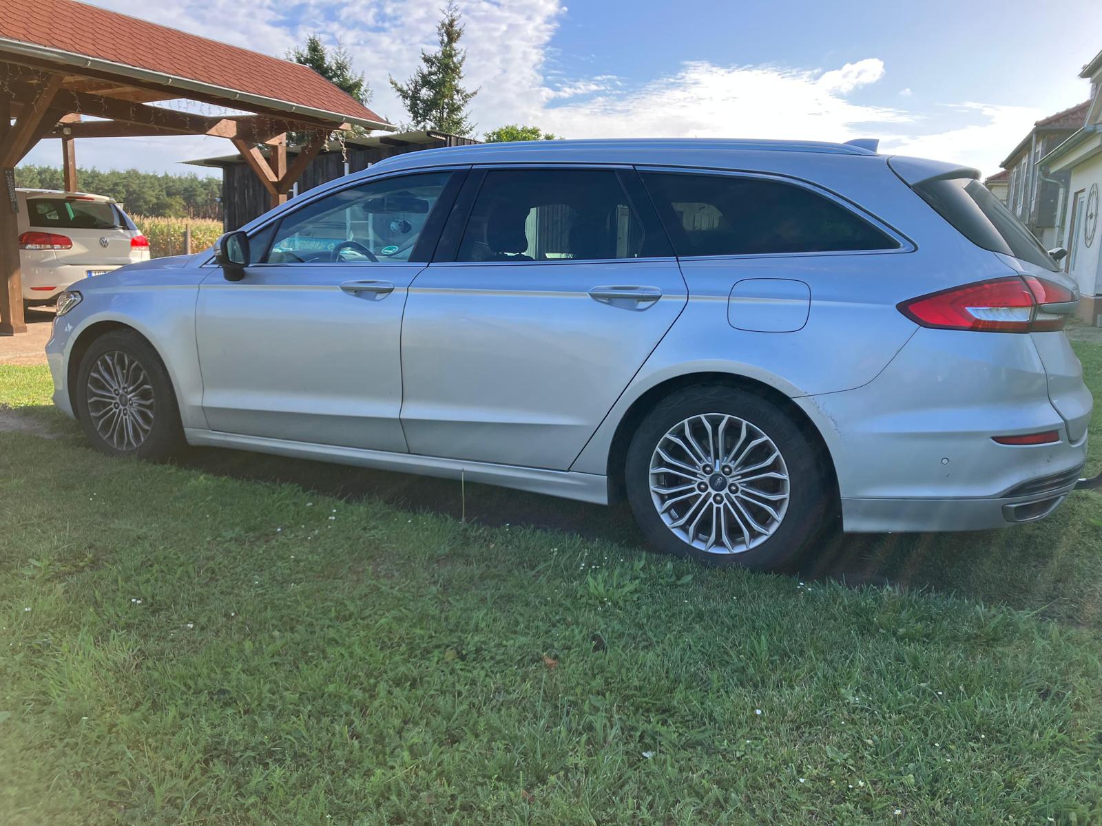 Ford Mondeo — poza 3