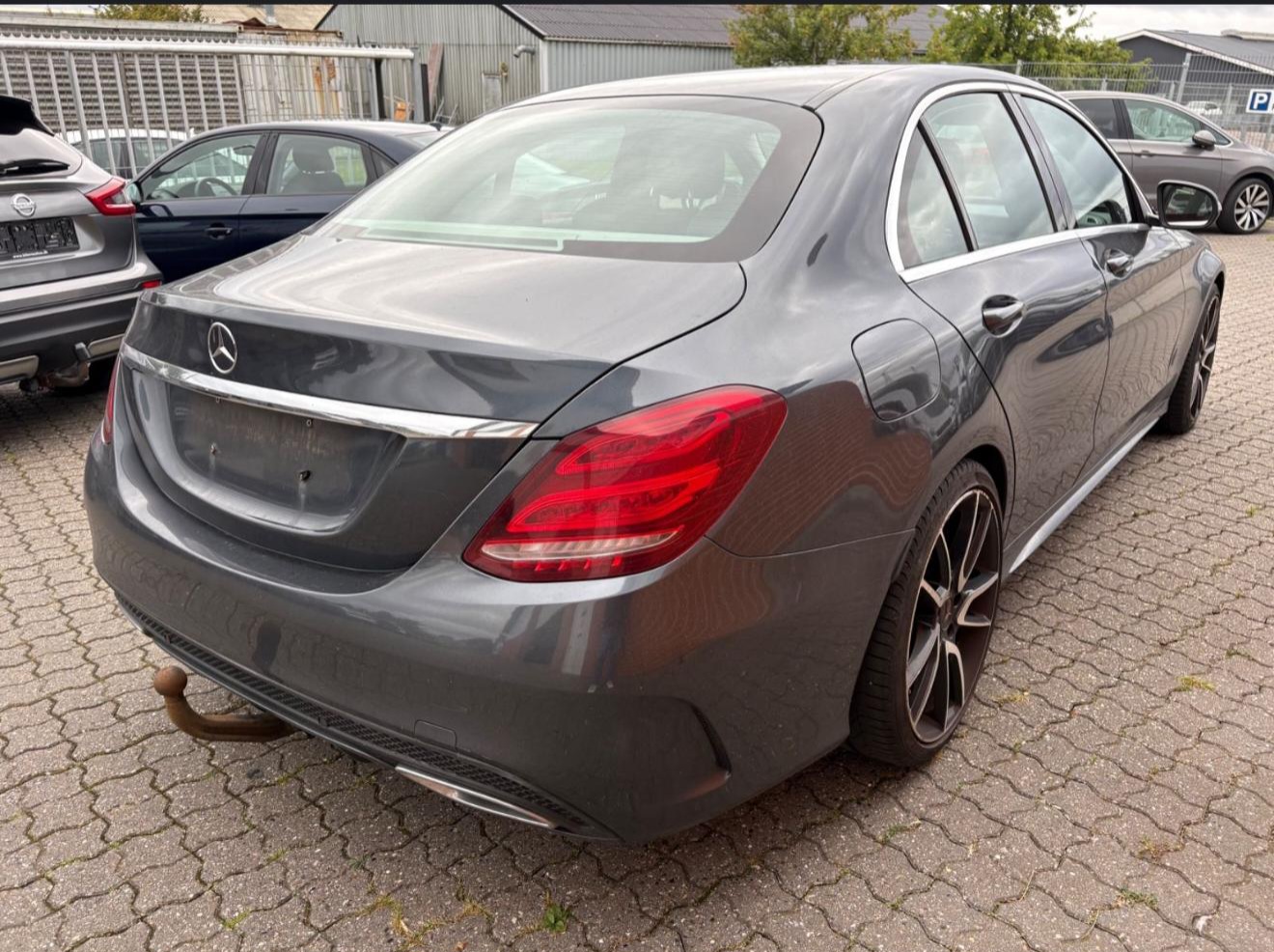 Mercedes C220 — poza 2