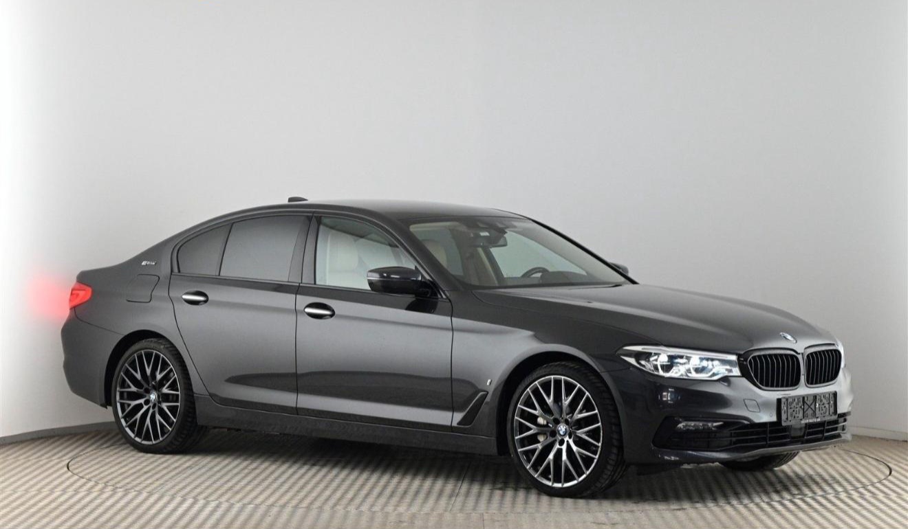 BMW 530E