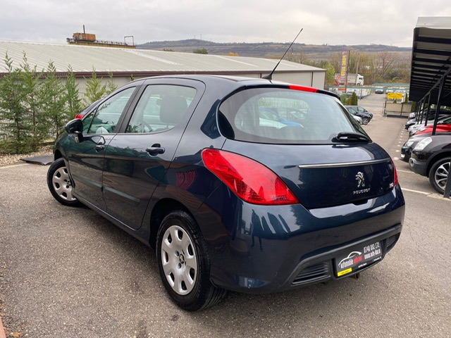 Peugeot 308 — poza 2
