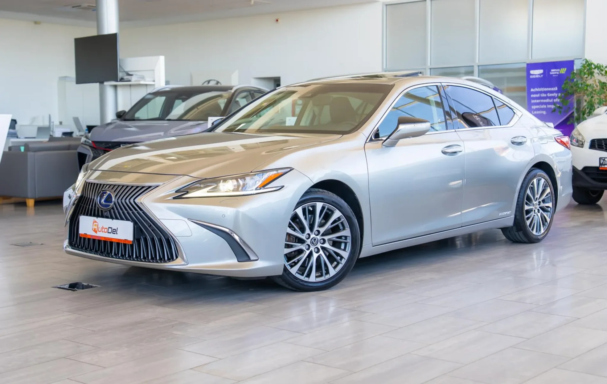 Lexus Es 300h 2.5 Hybrid Automat — poza 3