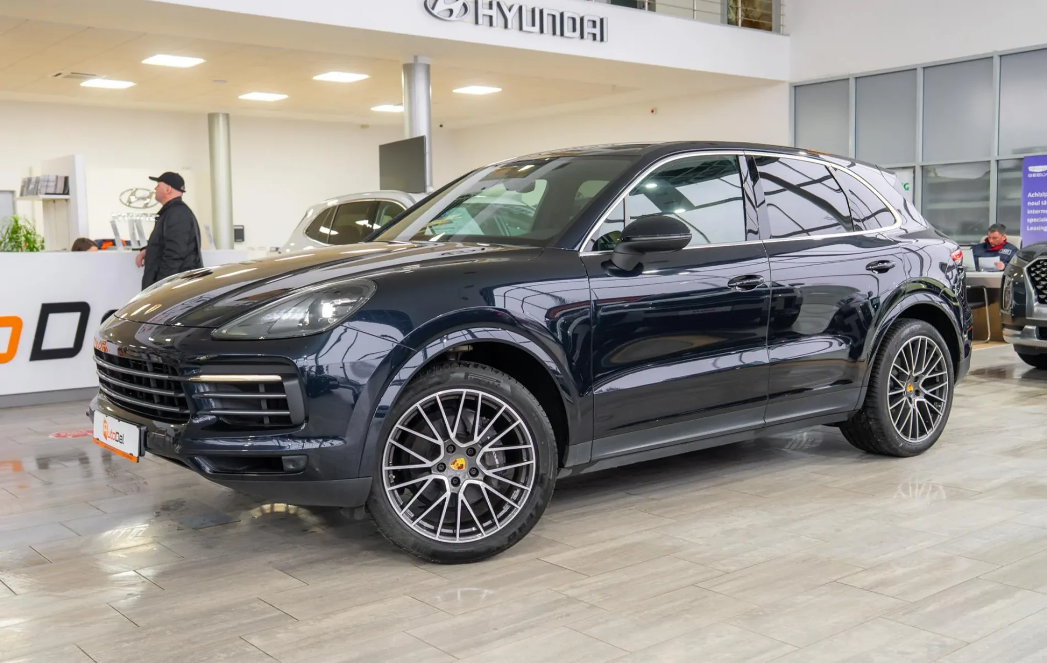 Porsche Cayenne 3.0 V6 Turbo Tiptronic — poza 3