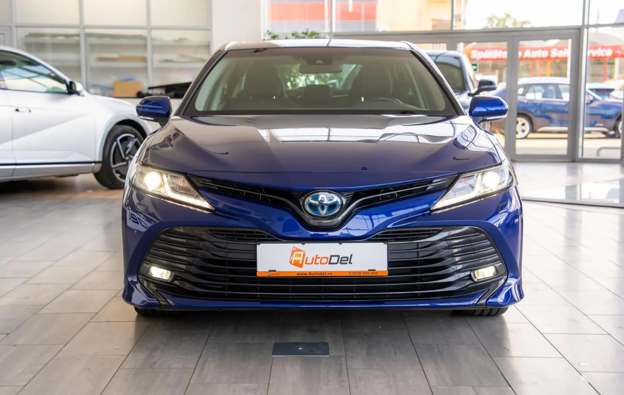 Toyota Camry 2.5 Hybrid Business Executive — poza 2