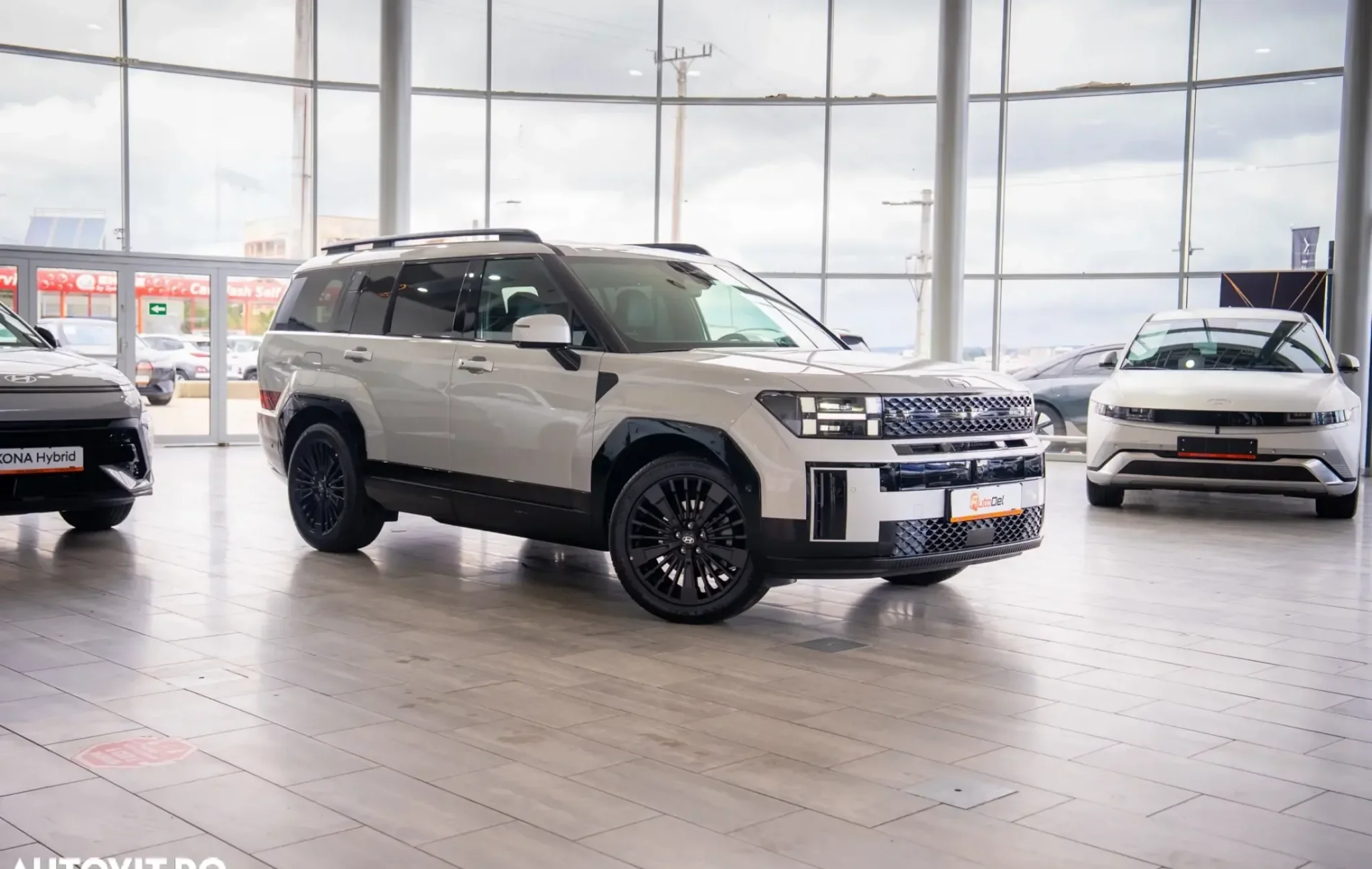 Hyundai Santa Fe 1.6 l 252 CP 4WD 6AT PHEV Calligraphy — poza 2