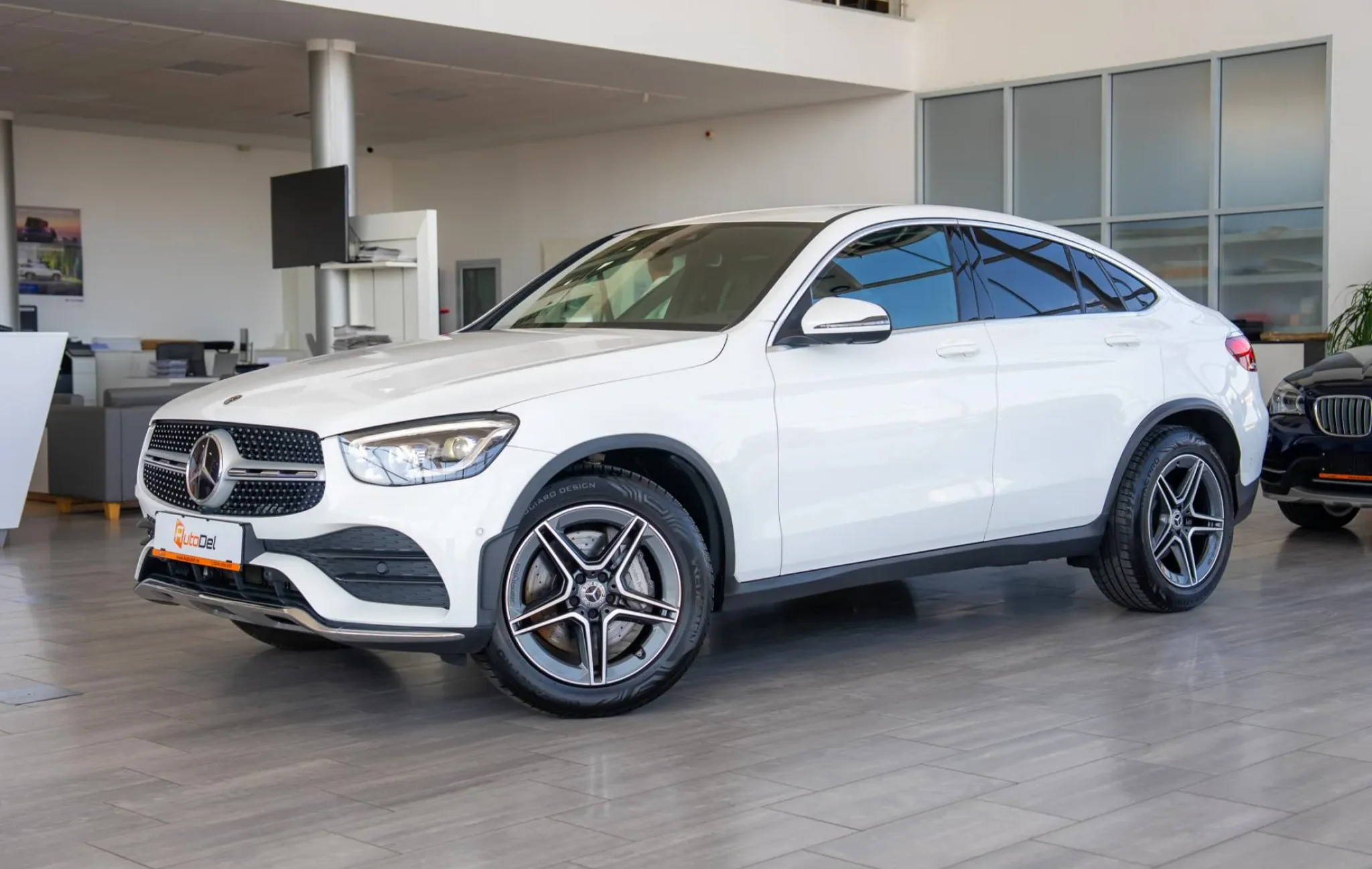 Mercedes-Benz Glc-Coupe 4Matic Automatik "AMG Line" — poza 3