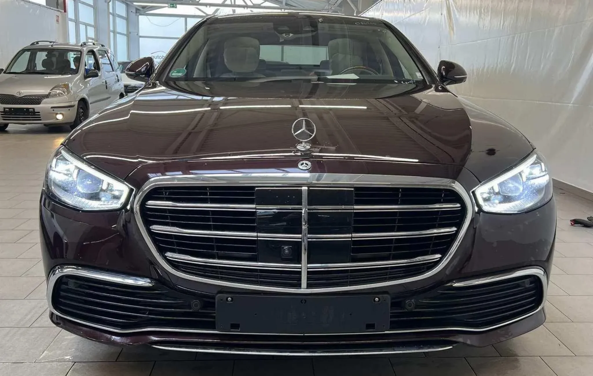 Mercedes-Benz S-Class S580 V8 4MATIC EQ BOOST — poza 3
