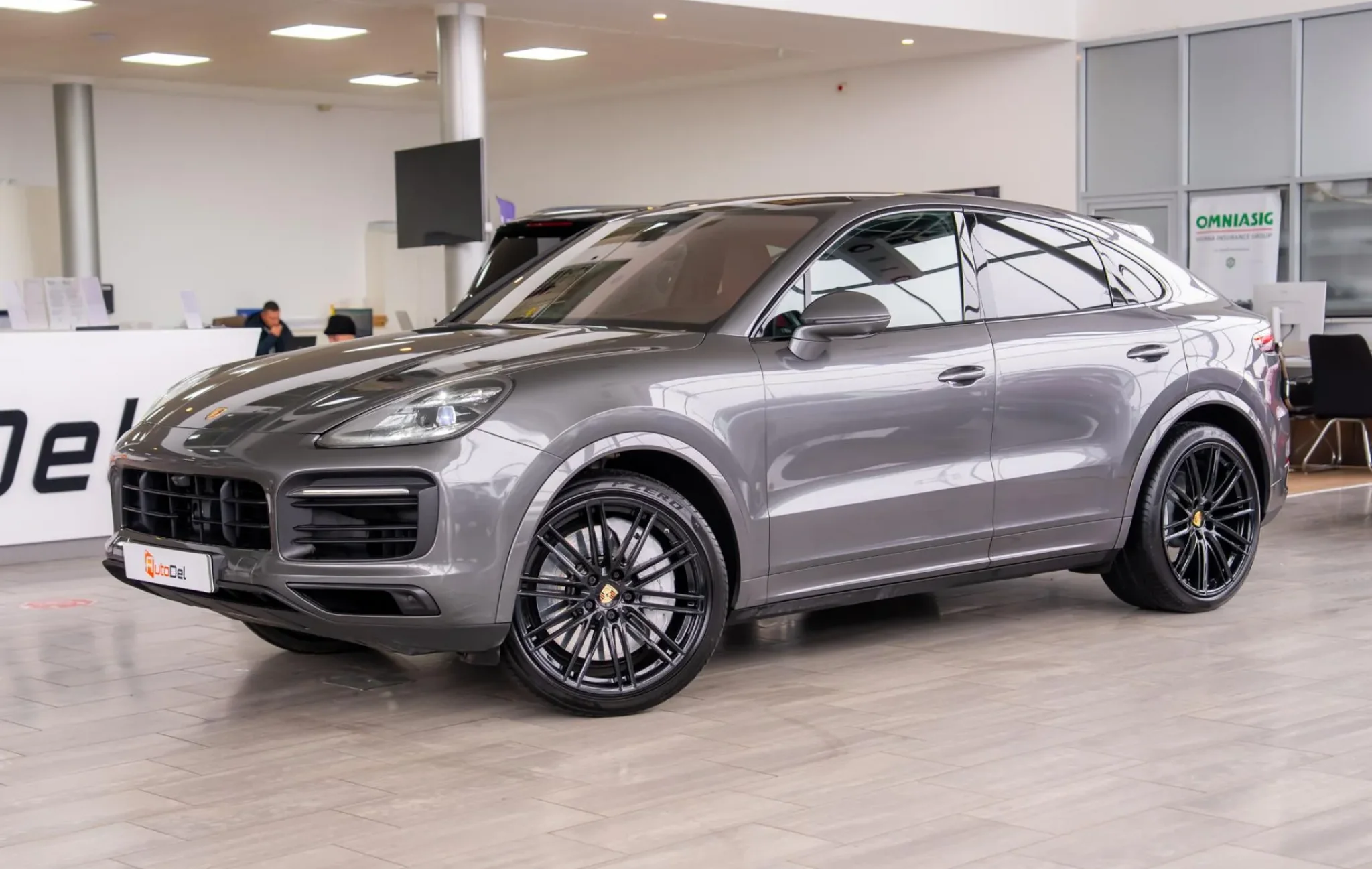 Porsche Cayenne Coupe S — poza 3