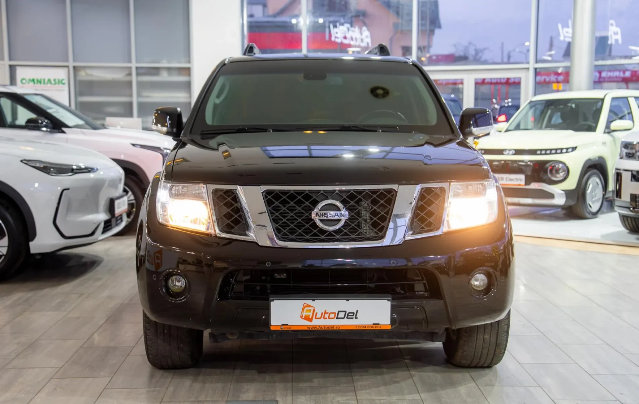Nissan Pathfinder 2.5dCi 4x4 - Automat — poza 2