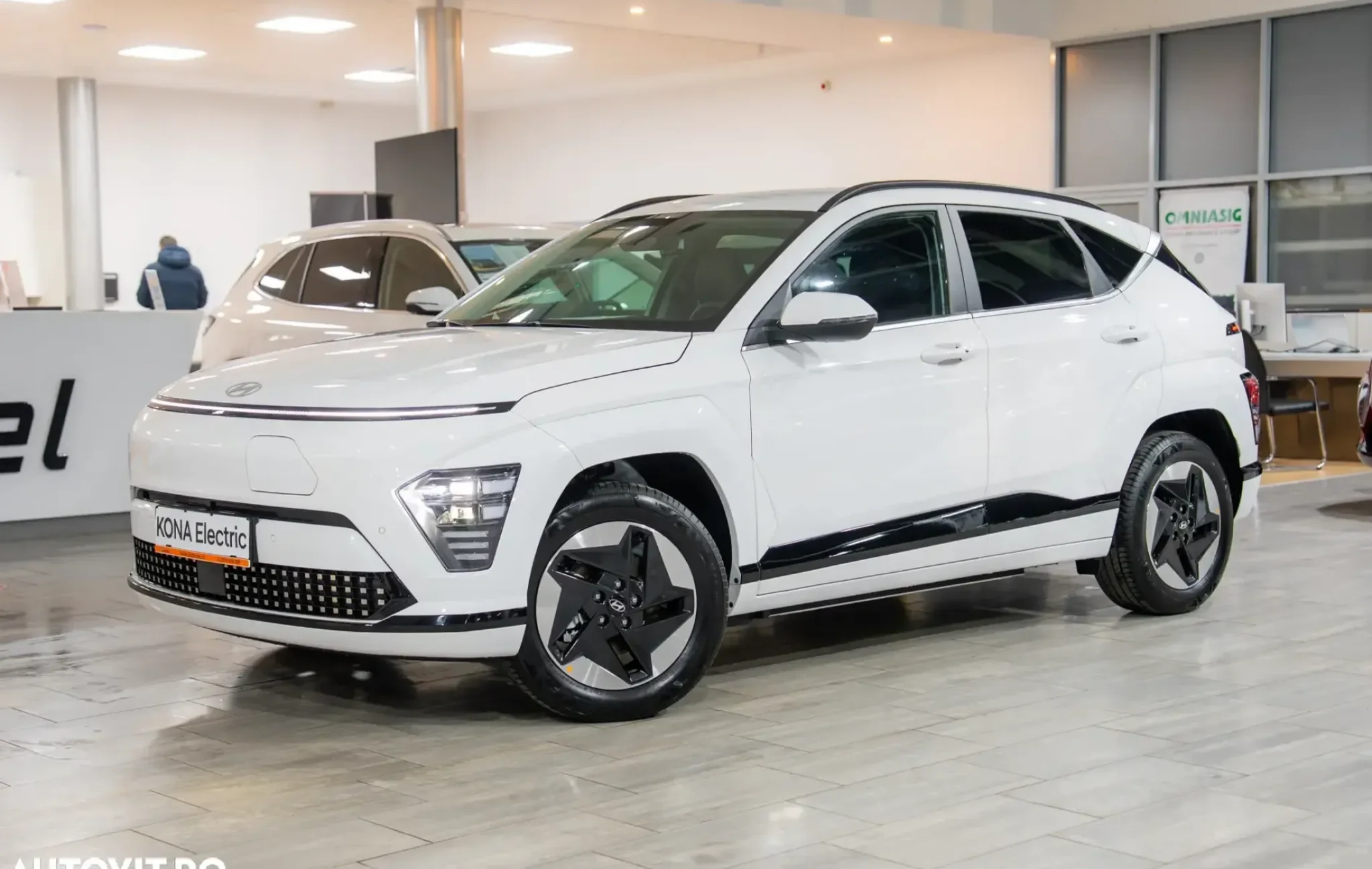 Hyundai Kona BEV 204 CP 64.8 kWh Luxury — poza 2