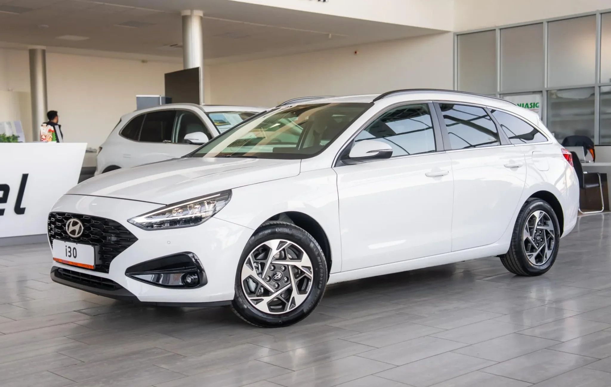 Hyundai I30 Wagon 1.5 DPi 96CP HIGHWAY — poza 3