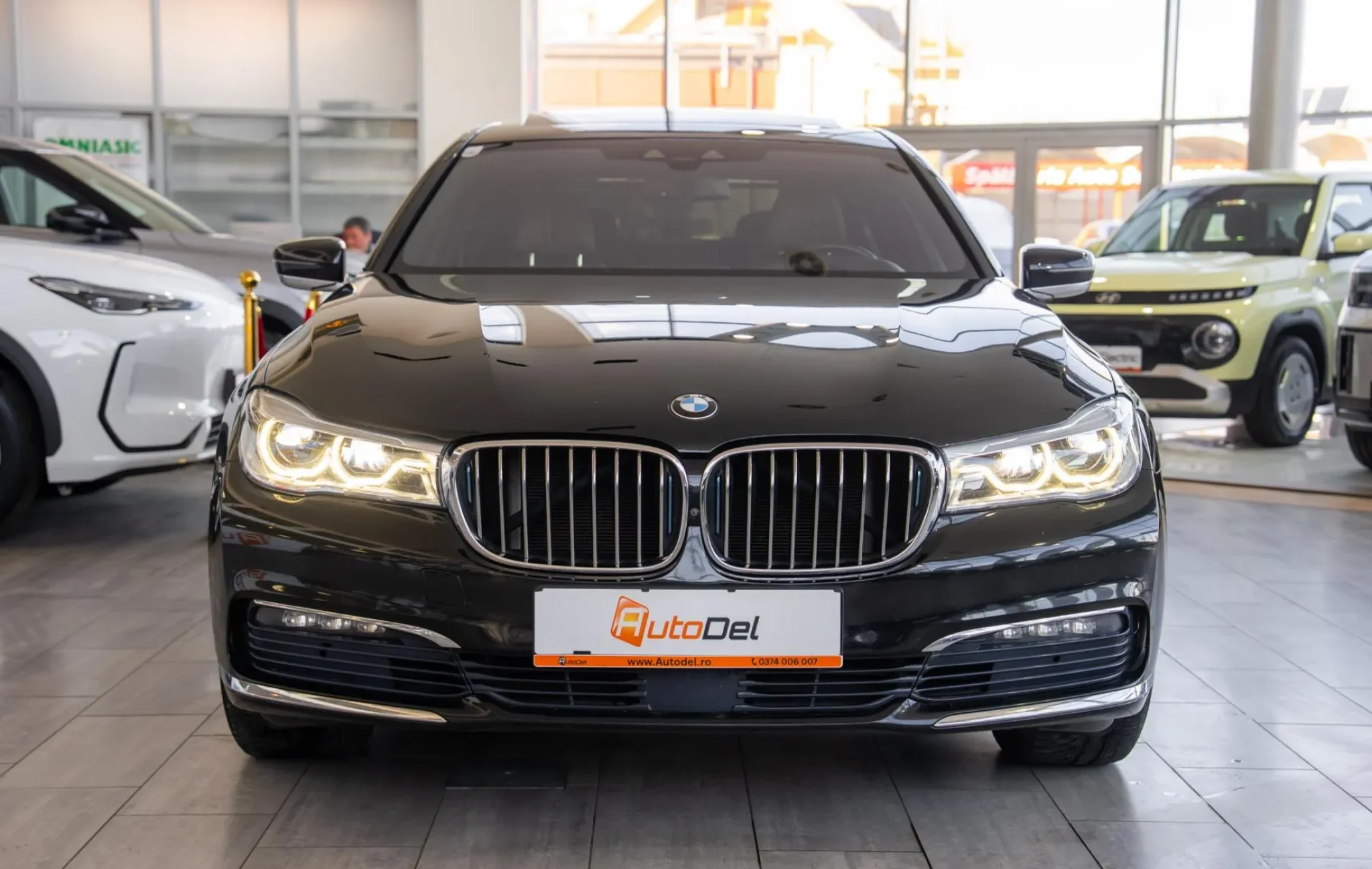 BMW Seria 7 740e L xDrive — poza 2