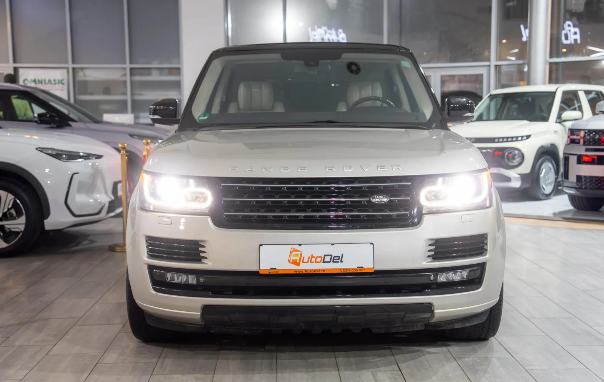 Land Rover Range Rover 4.4L V8 Diesel Autobiography — poza 2