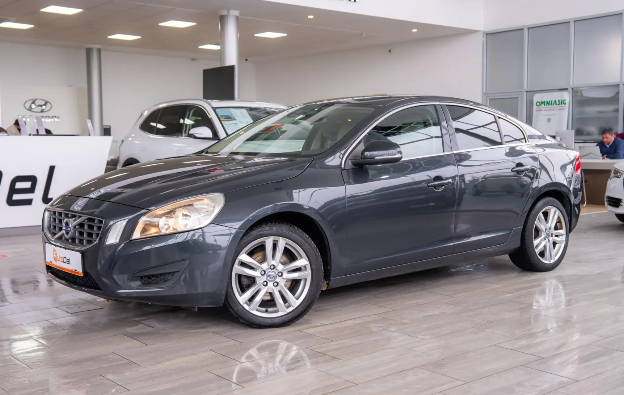 Volvo S60 2.0 Diesel — poza 3