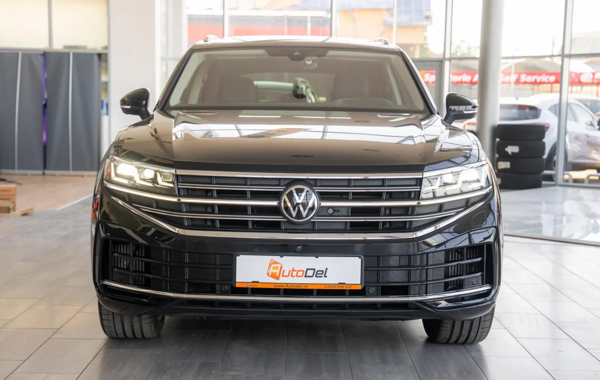 Volkswagen Touareg Elegance 4Motion 3.0 TSIe — poza 2