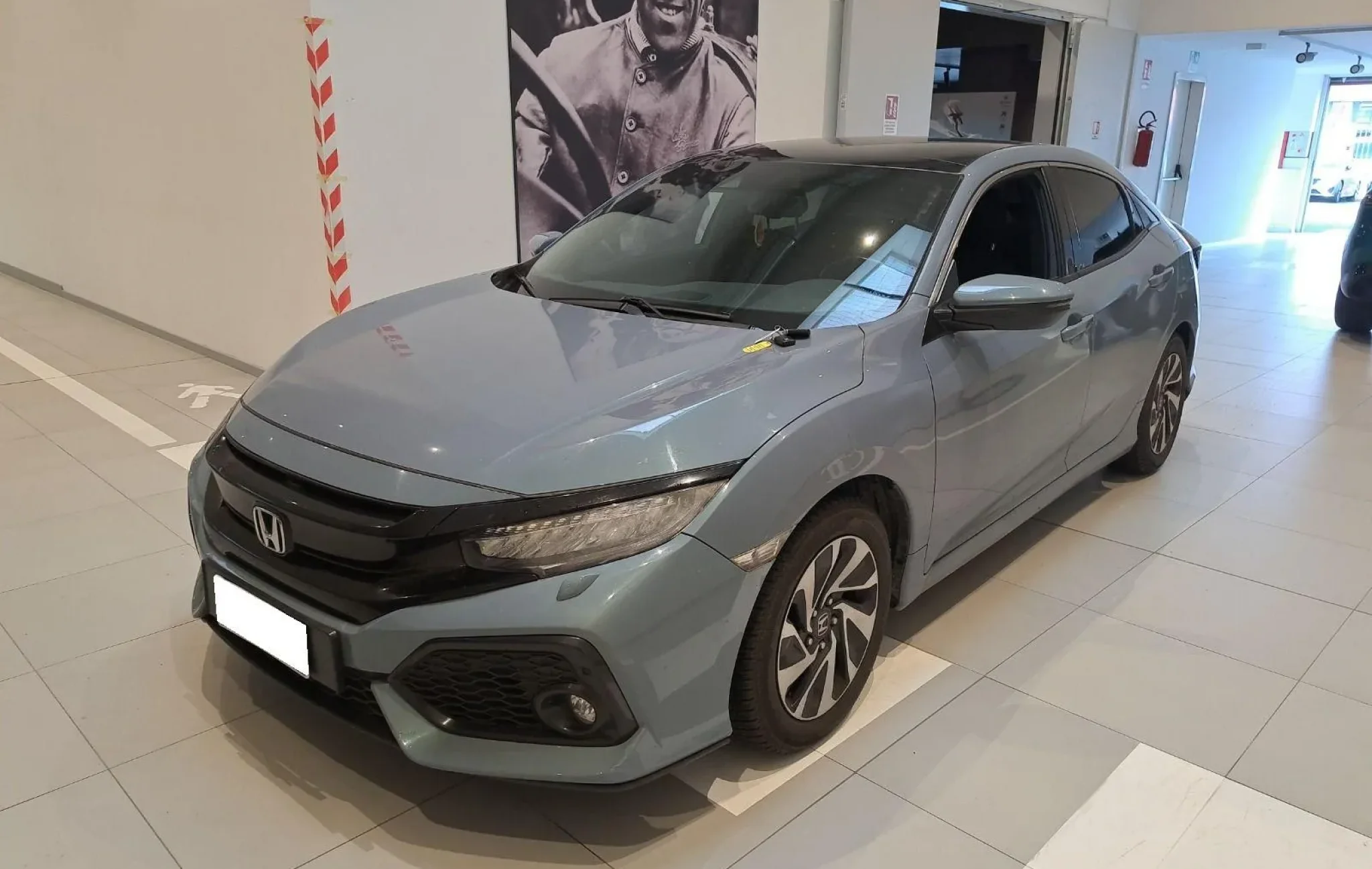 Honda Civic X - 1.6i-DTEC — poza 3
