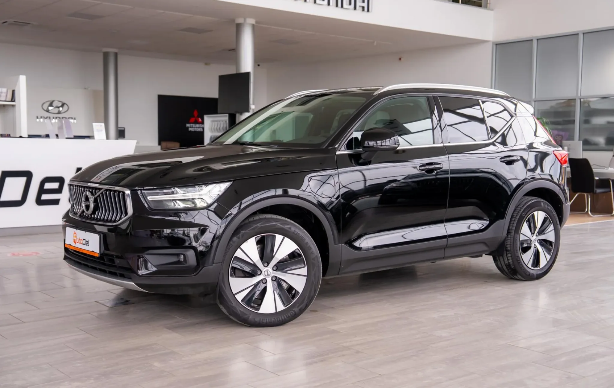 Volvo Xc 40 T5 Recharge Geartronic "Inscription Expression" — poza 3