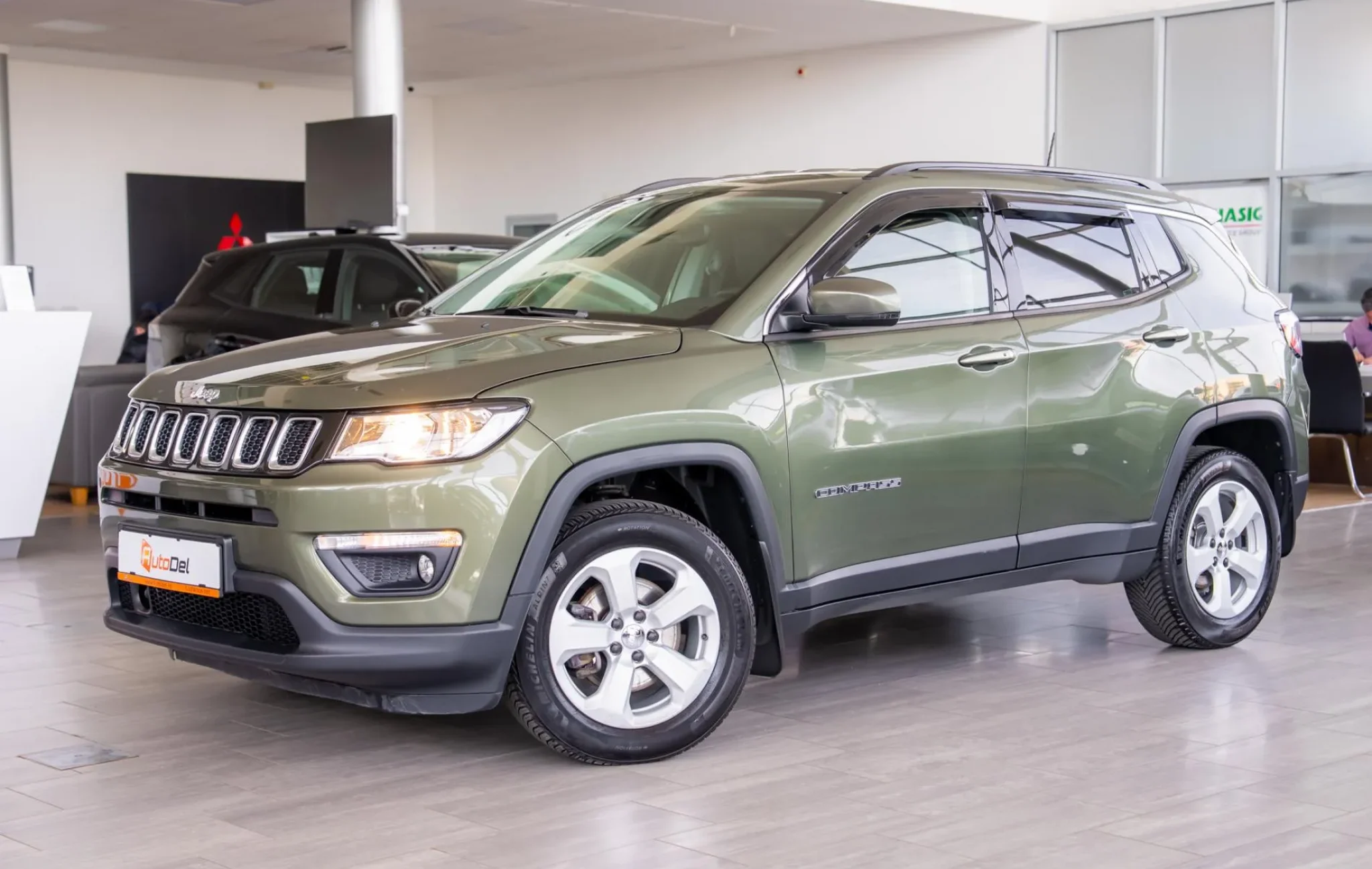 Jeep Compass 2.0 M-Jet "Longitude" — poza 3