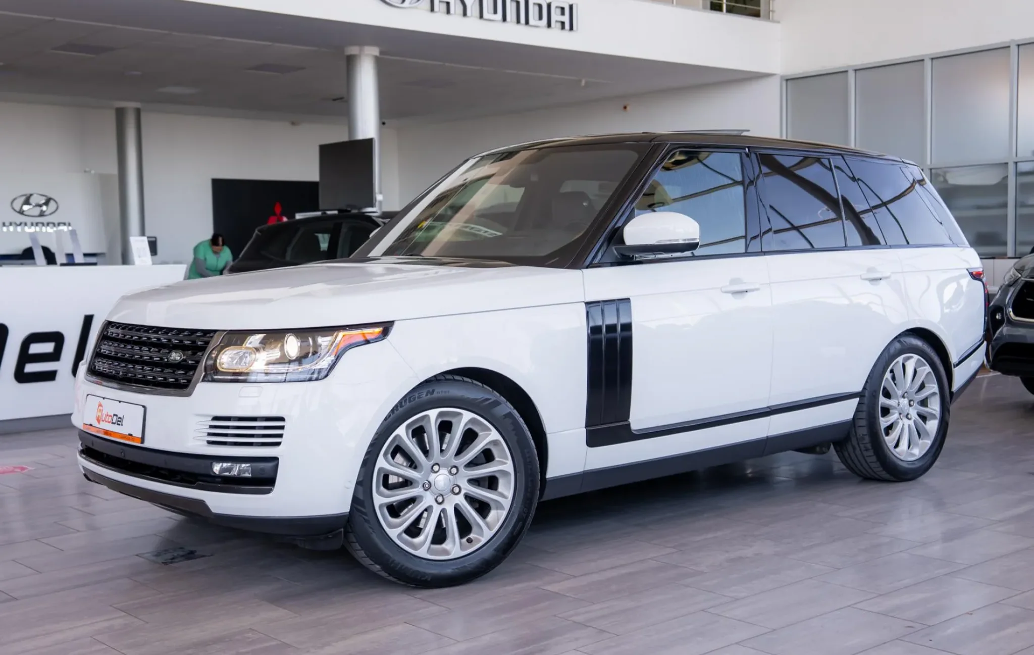 Land Rover Range Rover L405 3.0 V6 — poza 3