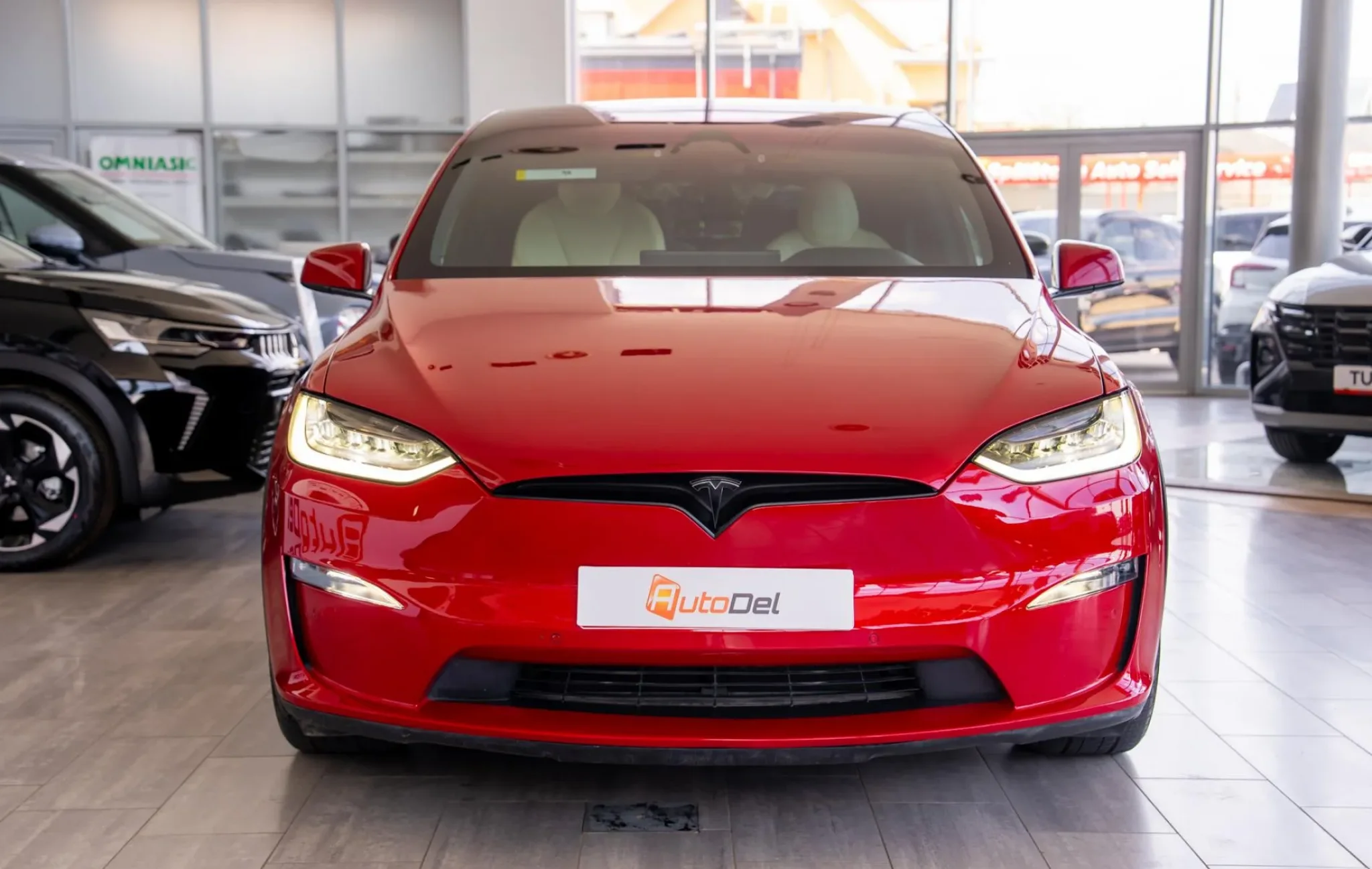Tesla Model X Facelift 6 Seat Model — poza 2