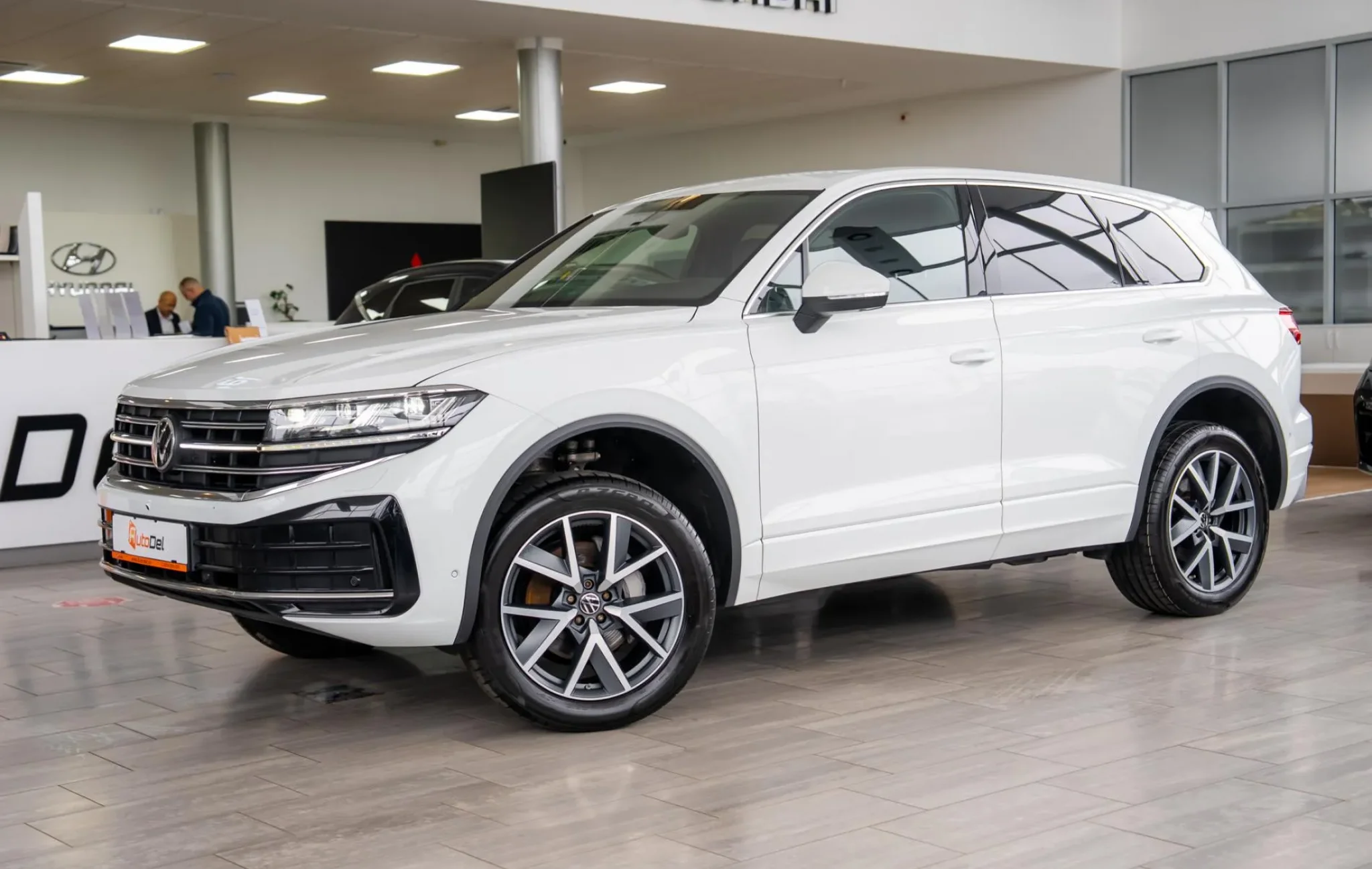 Volkswagen Touareg Elegance — poza 3