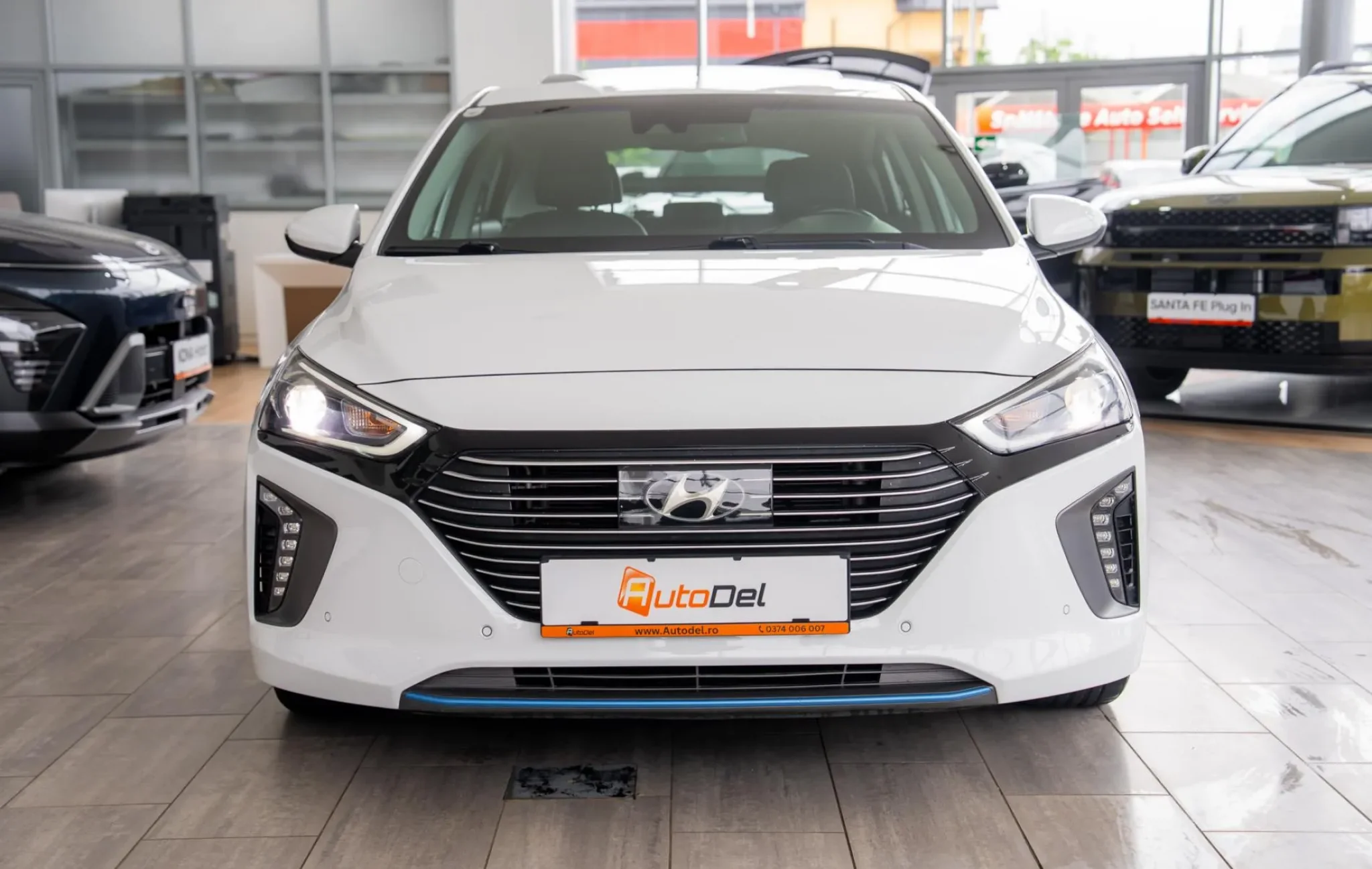 Hyundai Ioniq 1.6 GDI Hybrid DCT — poza 2