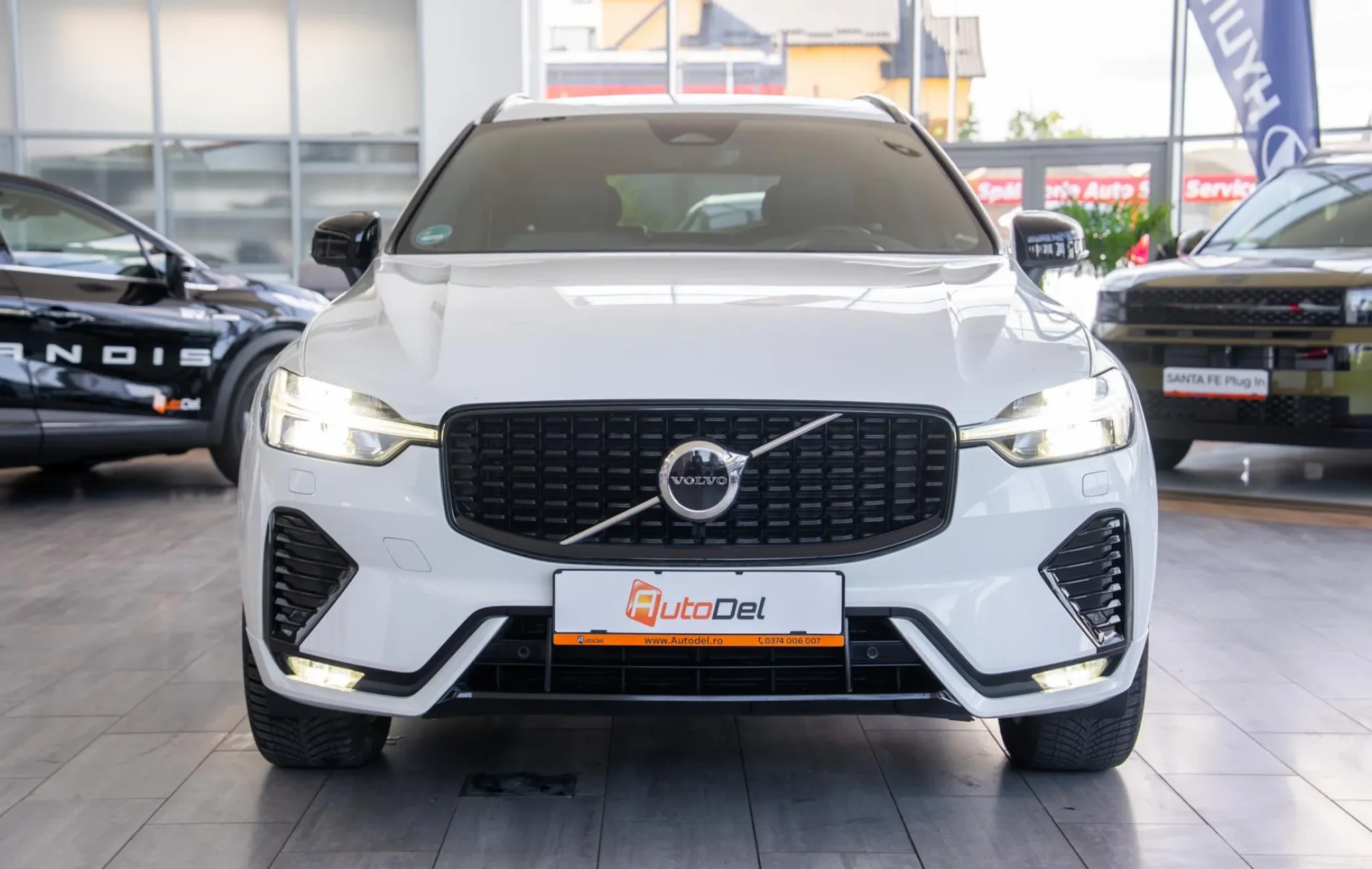 Volvo Xc 60 B4 AWD Geartronic "R Design" — poza 2