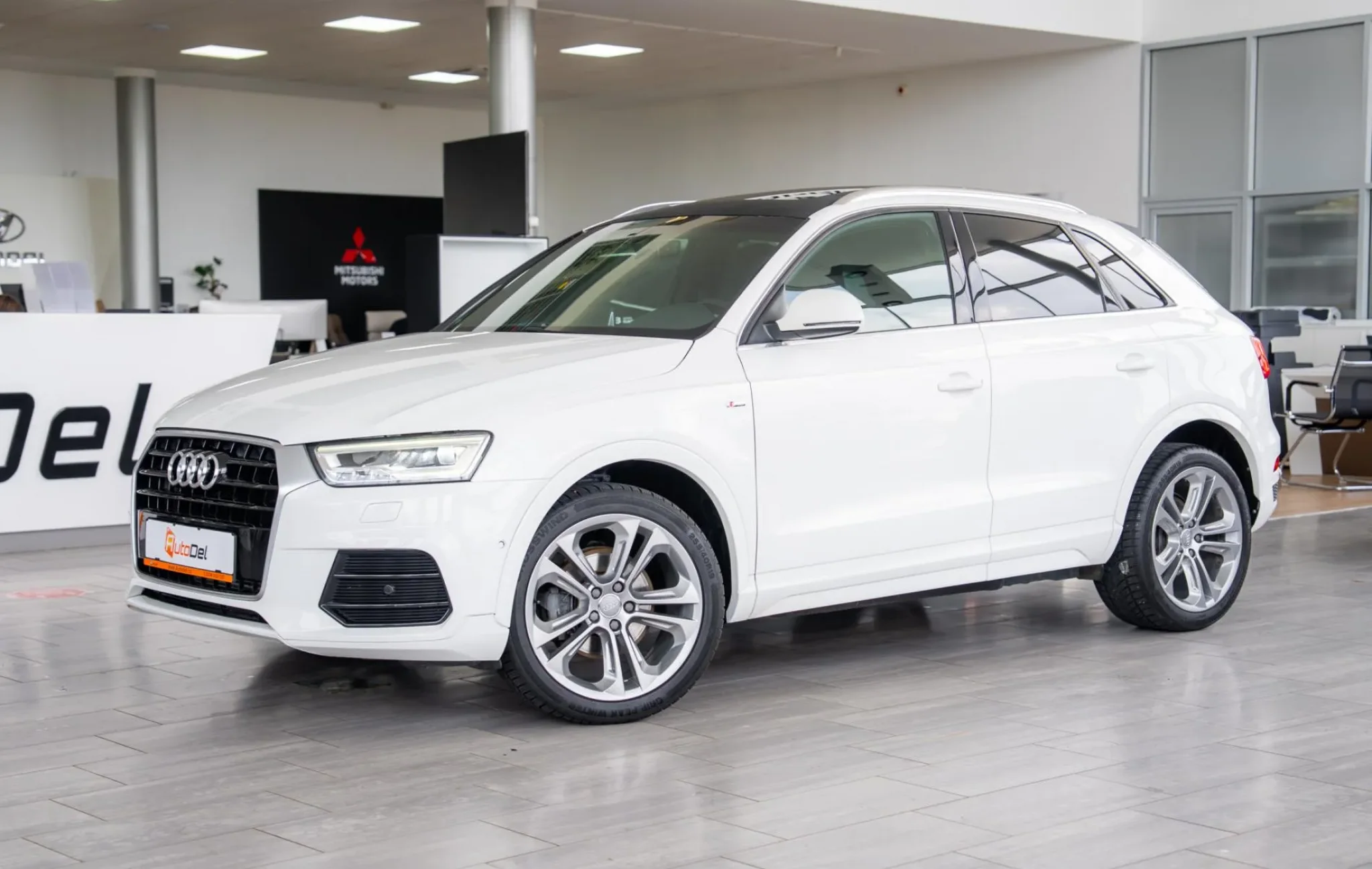 Audi Q3 Quattro S-Tronic — poza 3