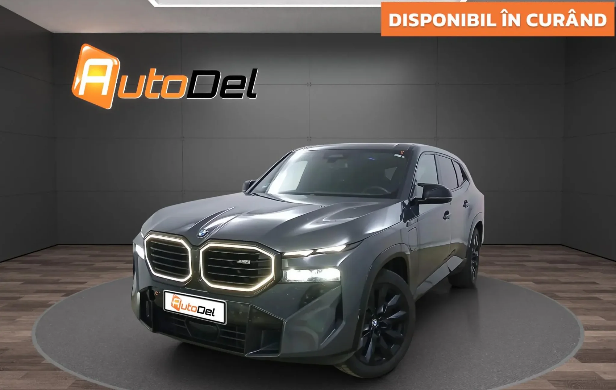 BMW Xm 50e M Steptronic Sport B&W — poza 3