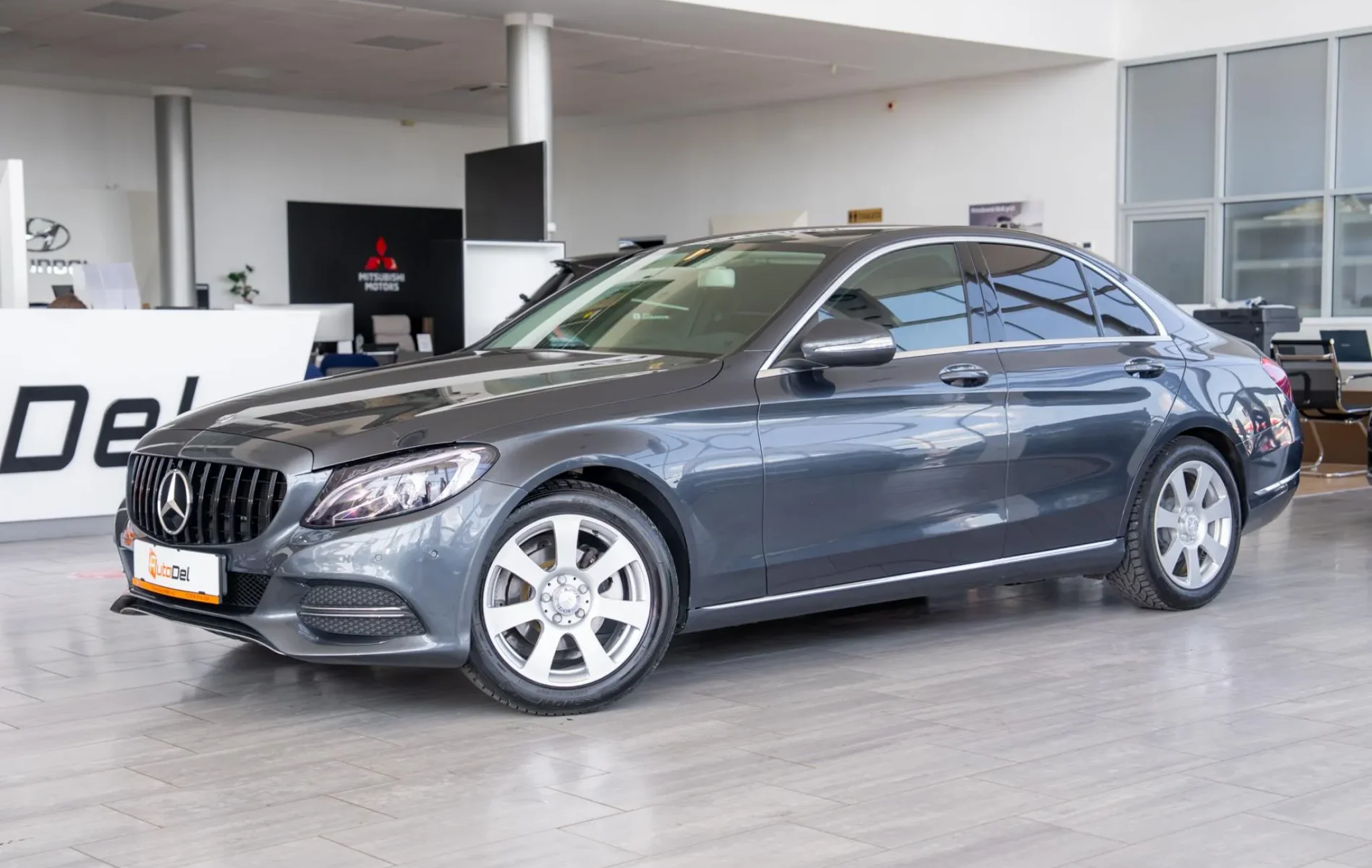 Mercedes-Benz C-Class 200 BLUETEC — poza 3