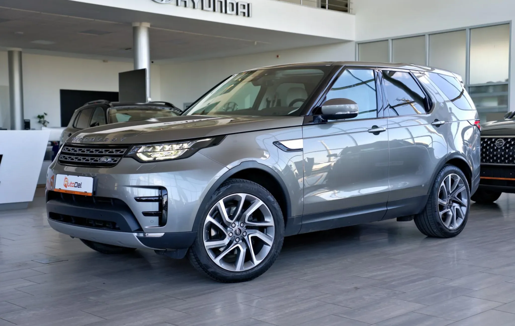 Land Rover Discovery 3.0 V6 D Gen 2 Mono Turbo Duratec — poza 3