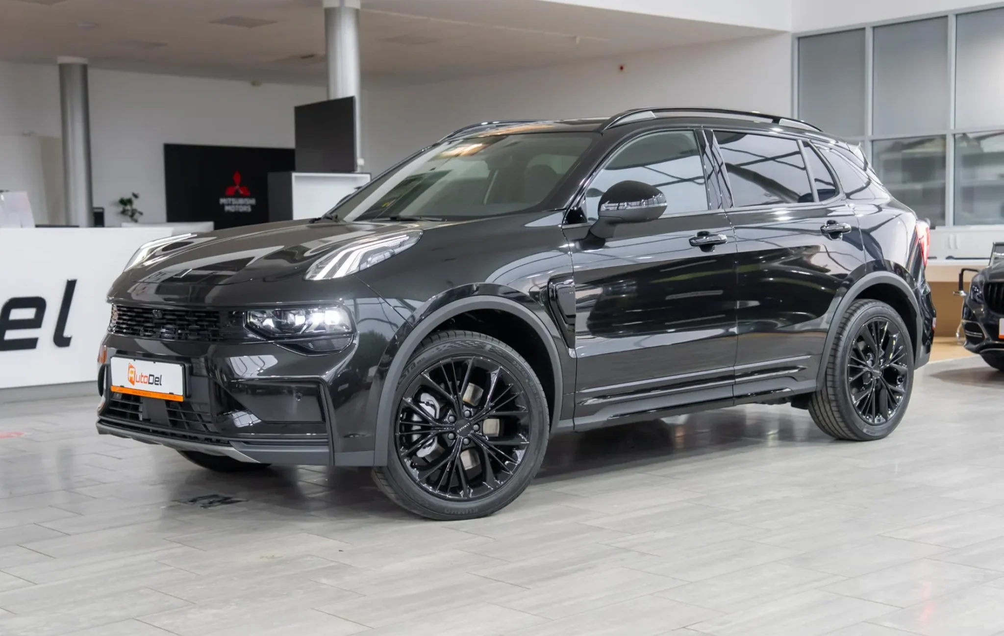 Lynk&Co Lynk & Co 1.5 Phev A/T 7Dct Fwd Plug-in Hybrid MY25 — poza 3