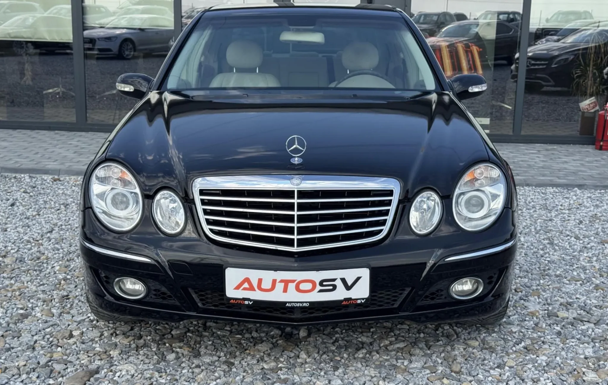 Mercedes-Benz E-Class E220CDI "Classic" — poza 3