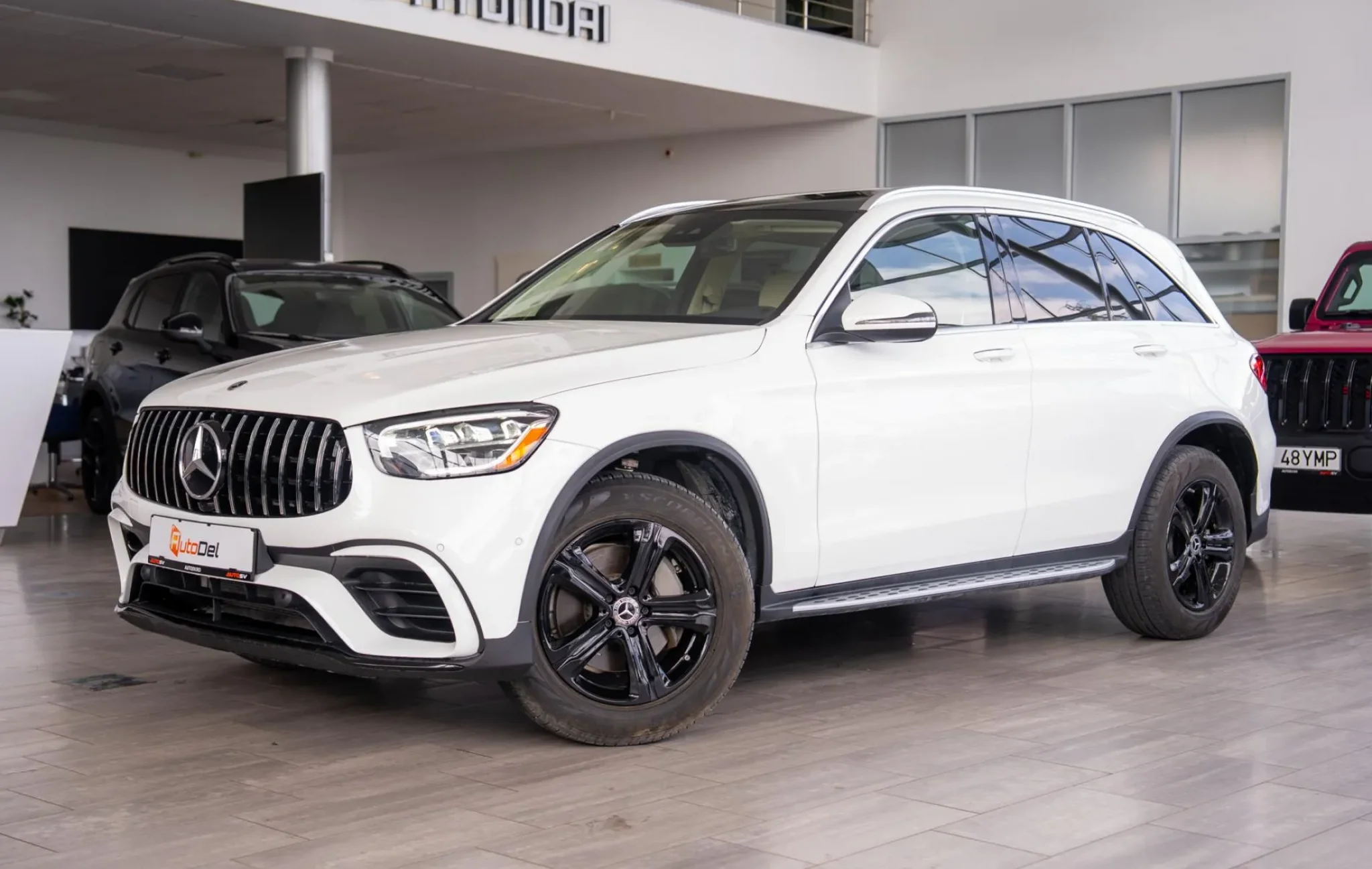 Mercedes-Benz GLC 300 — poza 3
