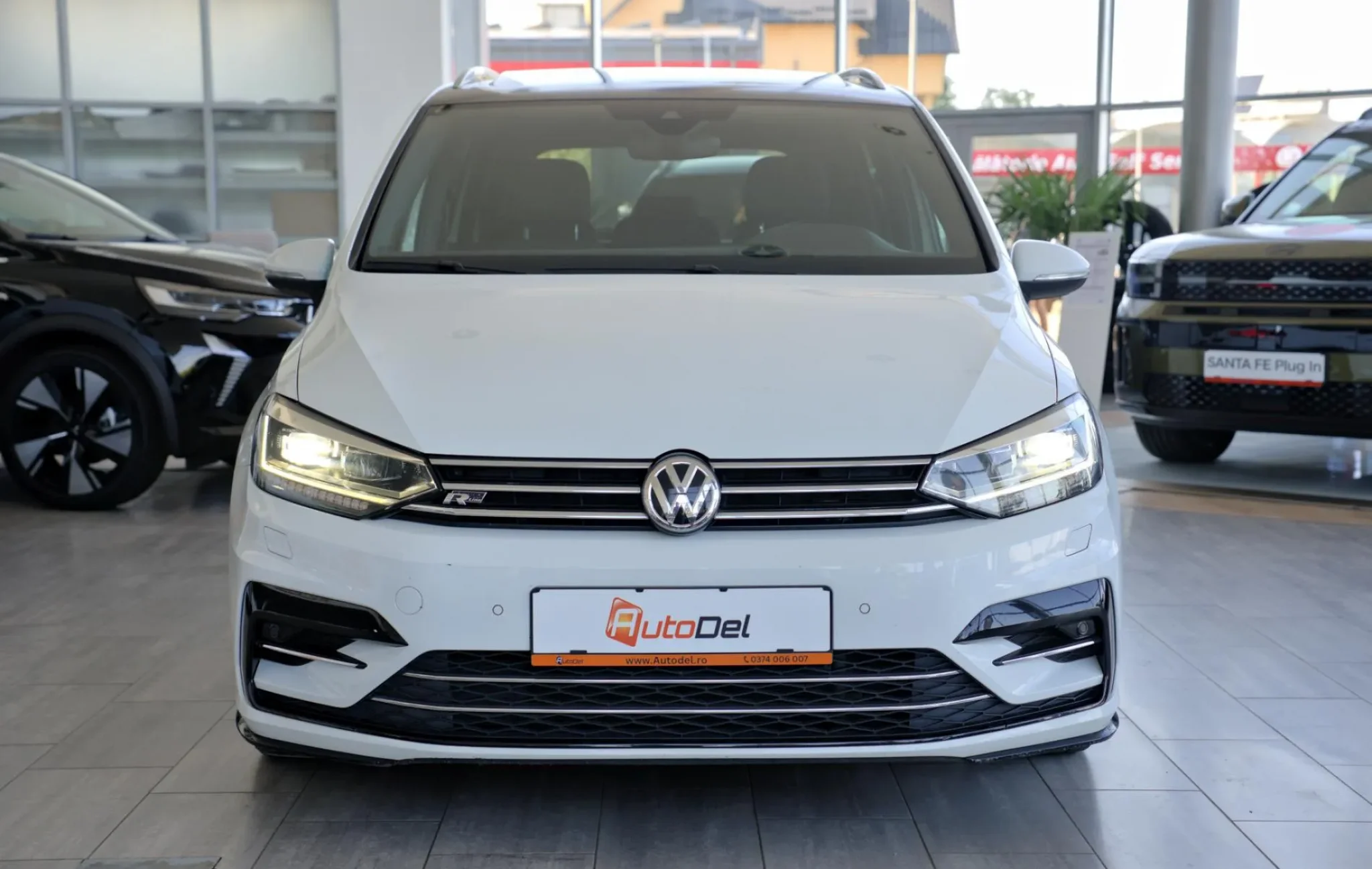 Volkswagen Touran R-line — poza 2