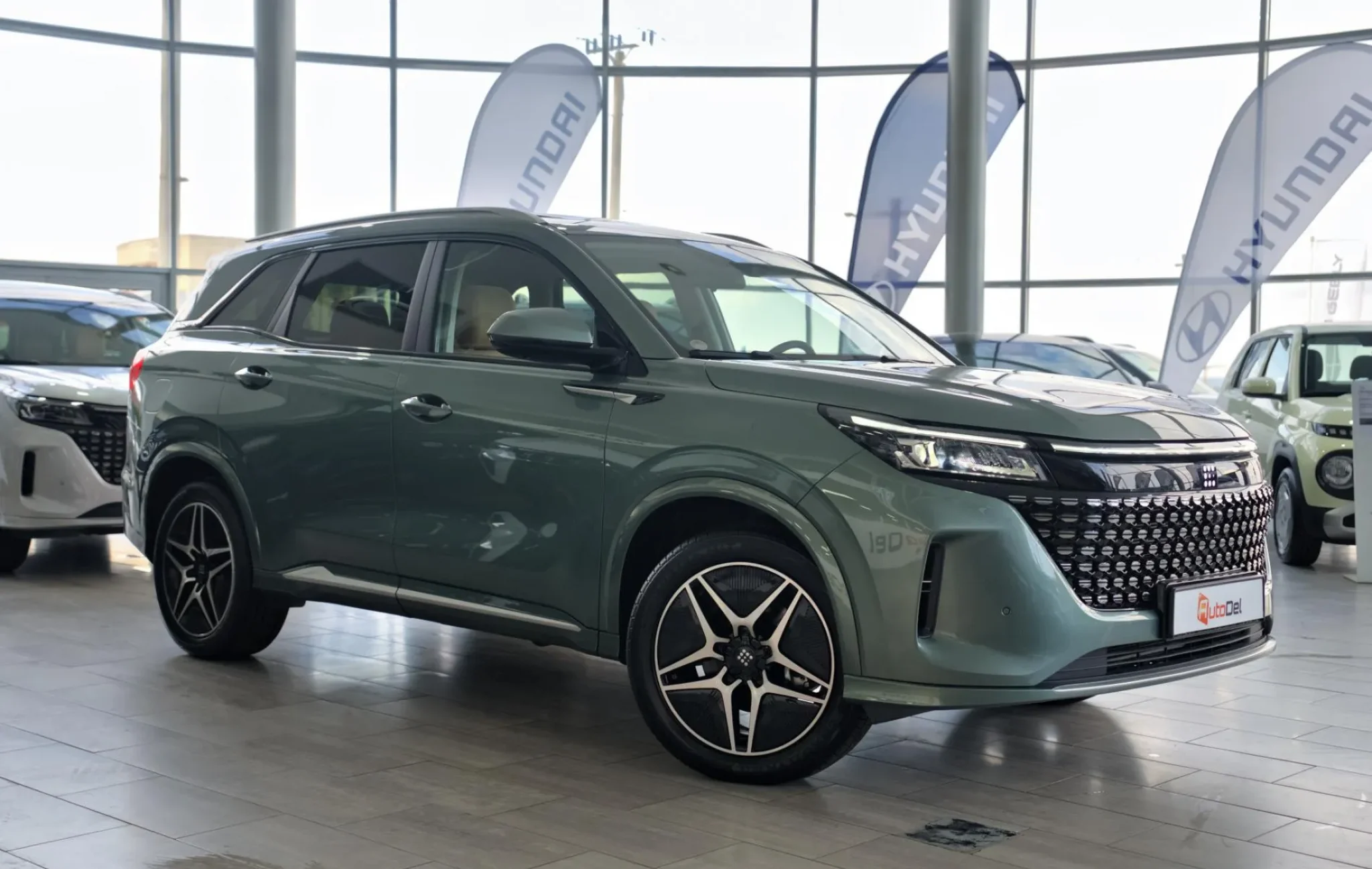 DFSK E5 1.5 2WD 174CP PHEV 7 locuri