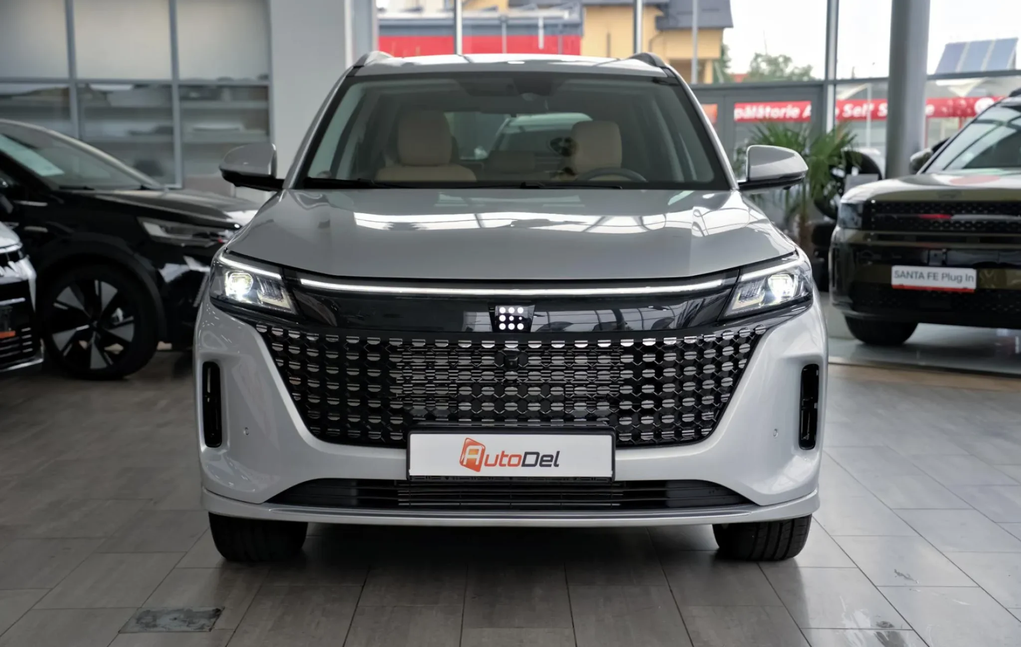 DFSK E5 1.5 2WD 176CP PHEV 7 locuri — poza 2