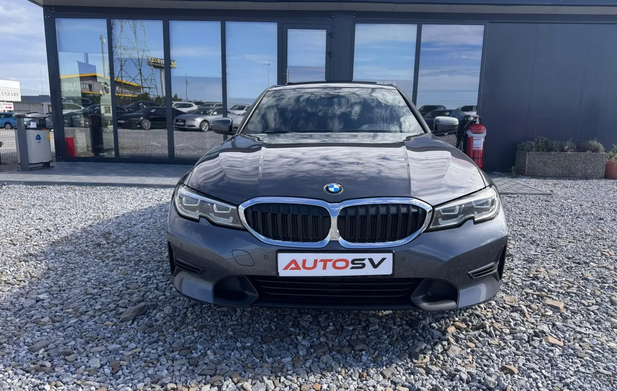 BMW Seria 3 330I XDRIVE — poza 2