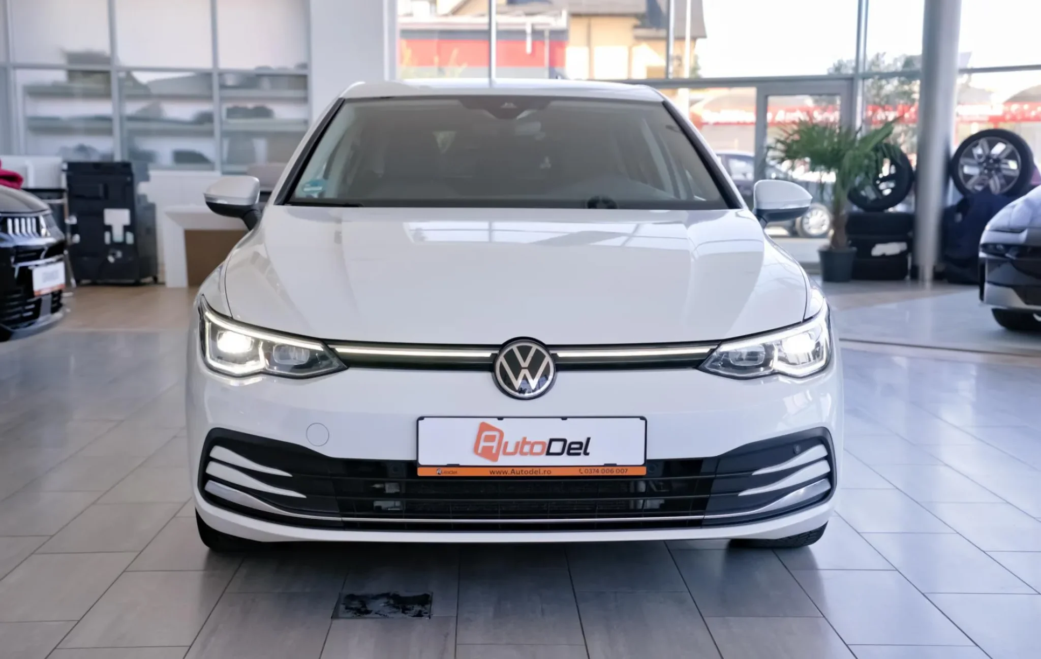 Volkswagen Golf 1,4 TSI eHybrid DSG "Style" — poza 2