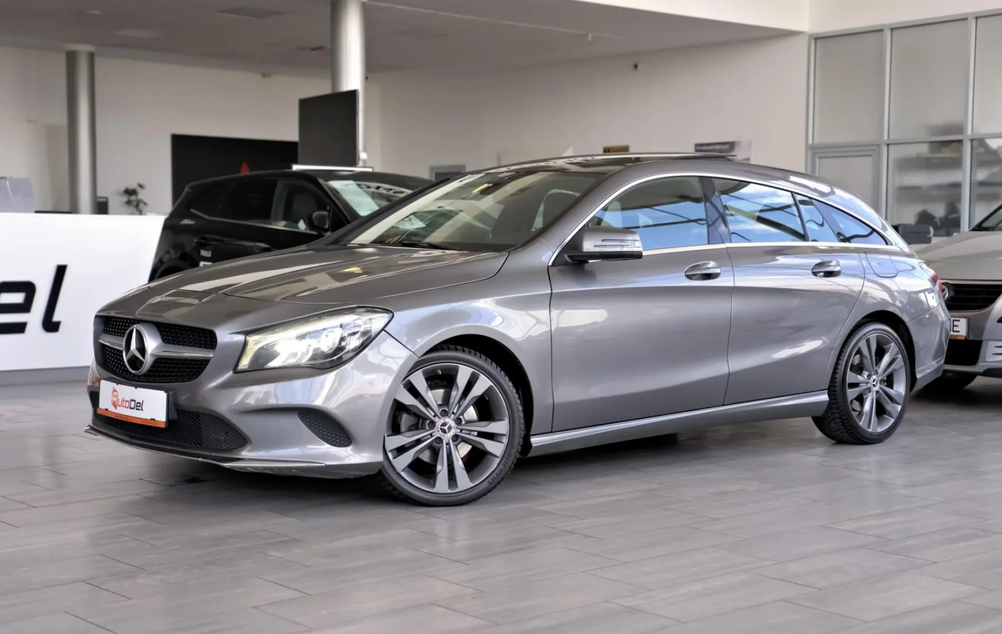 Mercedes-Benz Cla-Class 200D — poza 3