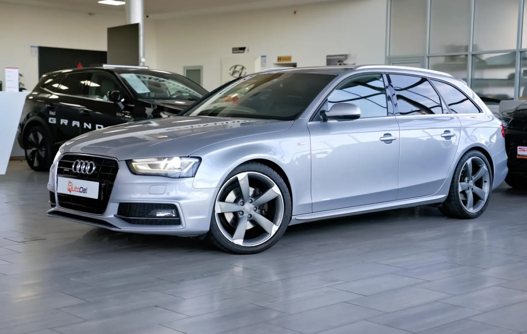 Audi A4 2.0 TDI — poza 3