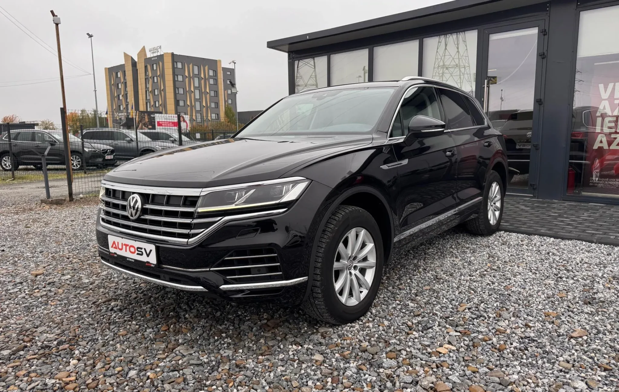 Volkswagen Touareg V6 TDI 4MOTION Tiptronic — poza 3