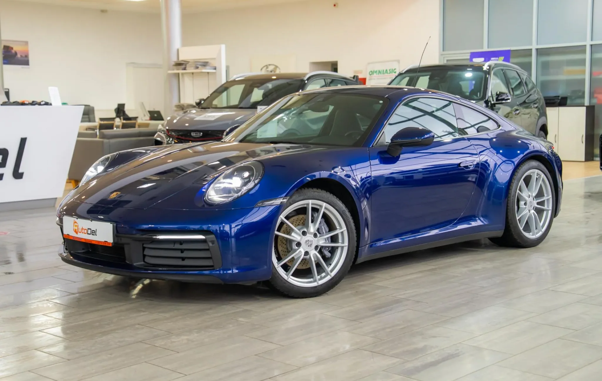 Porsche 911 CARRERA 4 - 992 — poza 3