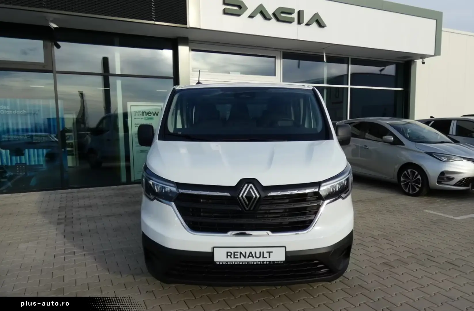 Renault Trafic — poza 2