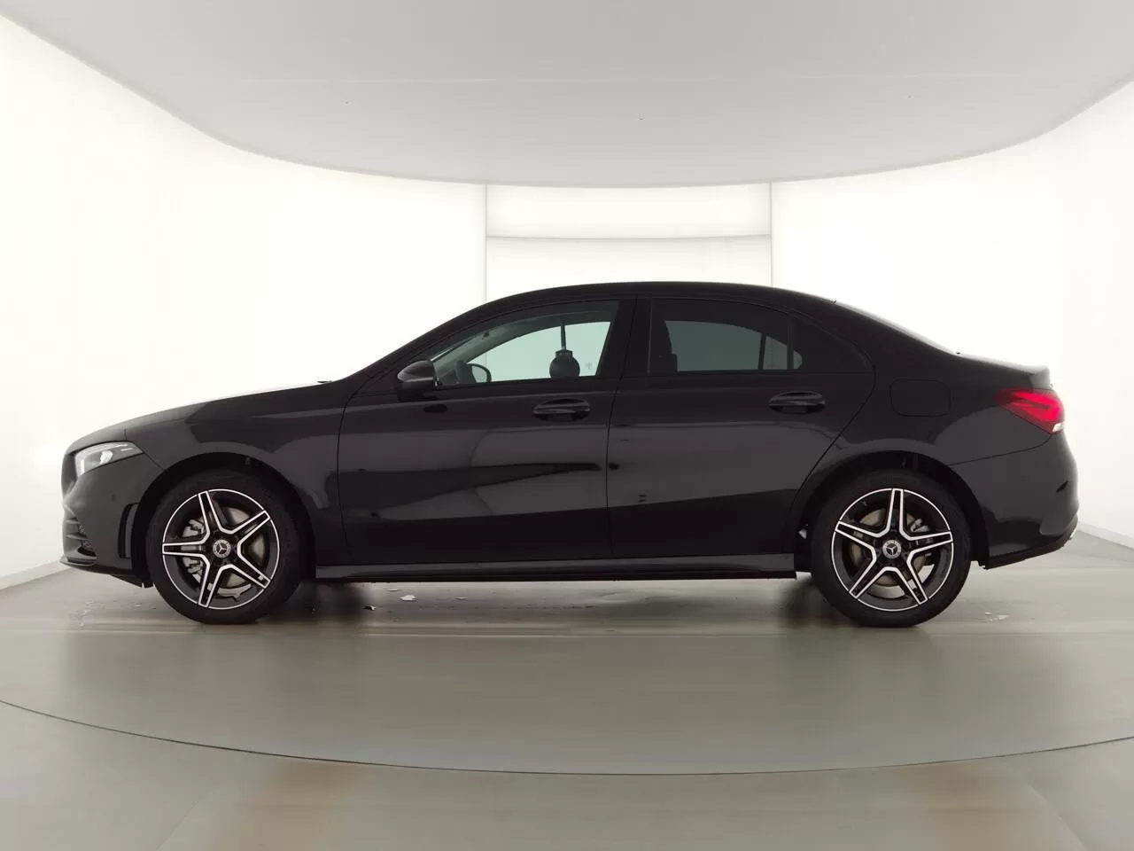 Mercedes-Benz A 250 — poza 3
